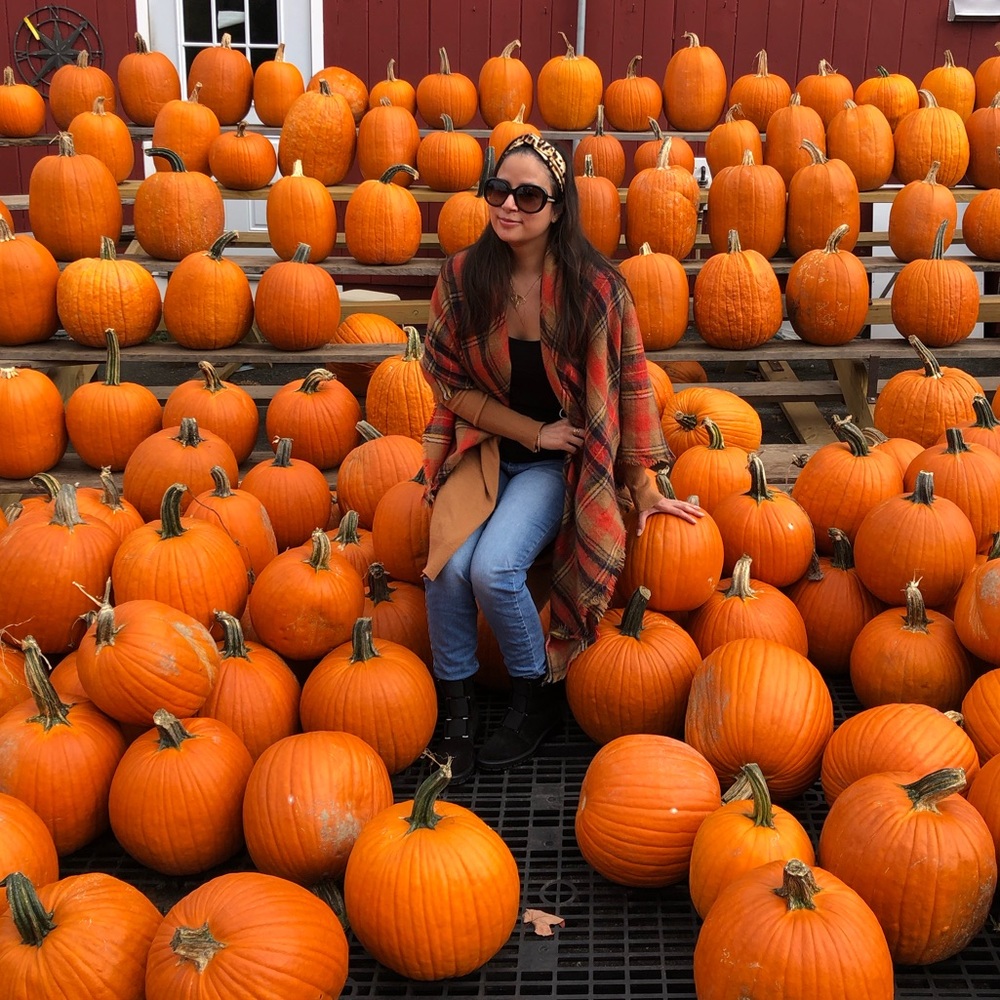 Meet your Posher, Carol